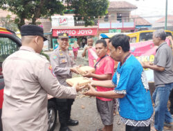Jumat Berkah Polresta Banyuwangi, Berbagi Rezeki Eratkan Silaturahmi – TIMES Banyuwangi