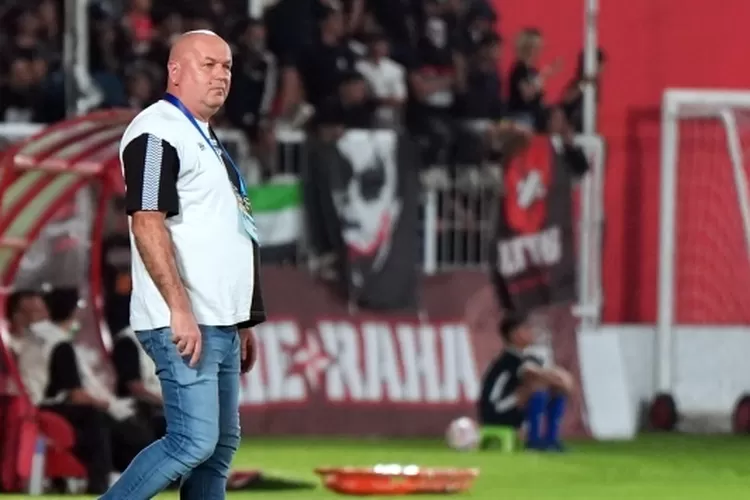 3-pemain-incaran-bojan-hodak-bergabung-bareng-persib-bandung-musim-depan