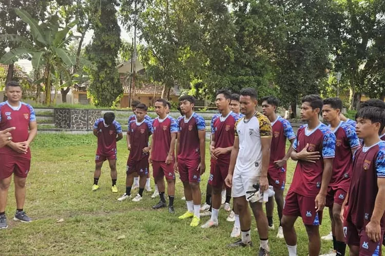 peluang-lolos-ke-liga-3-masih-terbuka-asal-persewangi-sapu-bersih-dua-laga-tersisa