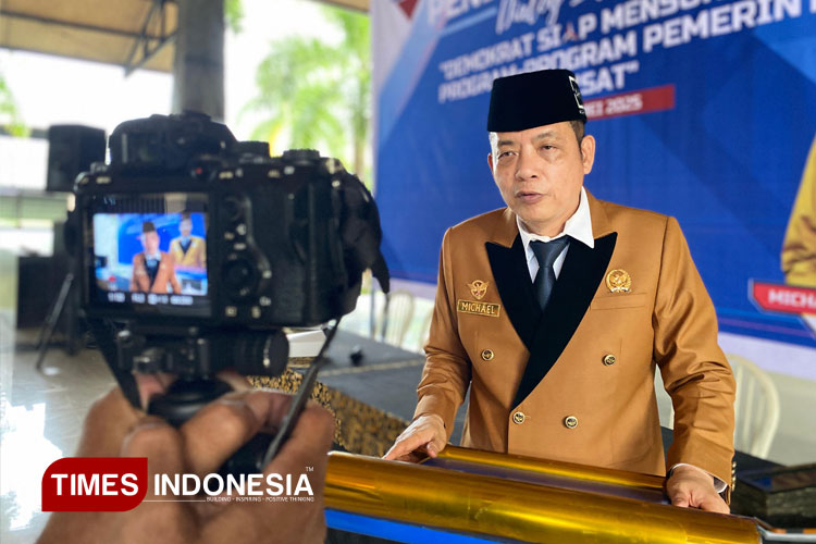 michael-dorong-kader-demokrat-banyuwangi-jadi-jembatan-aspirasi-rakyat-–-times-banyuwangi