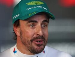 Fernando Alonso Kejutkan Semua Orang, Start P5 di F1 GP Imola Berkat Upgrade Aston Martin