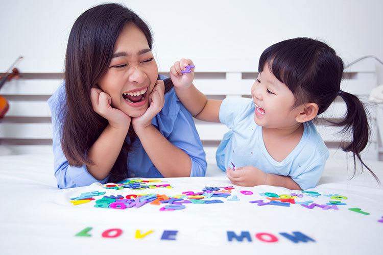 mengasuh-anak-ternyata-punya-efek-positif-pada-kesehatan-otak-lho-–-times-banyuwangi