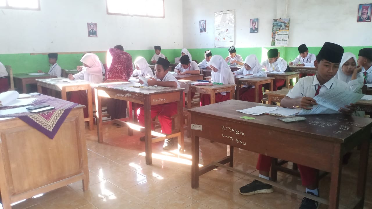 siswa-kelas-6-sd-islam-al-imarah-ikuti-ujian-usp,-sempat-gugup-di-hari-pertama