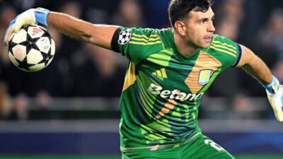barcelona-pertimbangkan-rekut-emiliano-martinez-–-times-banyuwangi