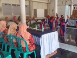 Dharma Wanita Wongsorejo Kunjungi TK Binaan, Dukung Pendidikan Anak Lewat Bingkisan Sehat