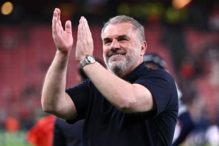 beri-trofi-liga-europa,-ange-postecoglou-ingin-lanjutkan-visinya-di-tottenham-–-times-banyuwangi