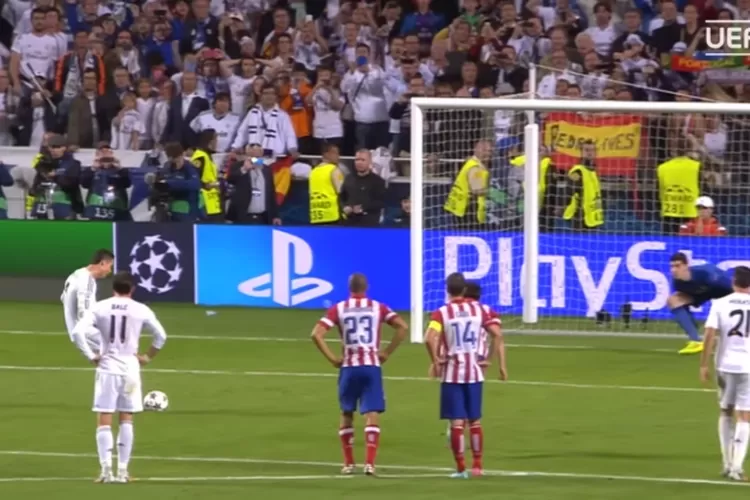 gol-ikonik-ronaldo-botak-dan-cristiano-ronaldo-pada-tanggal-24-mei