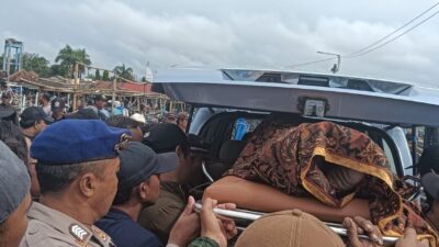 diterjang-ombak-di-sembulungan,-satu-nelayan-tewas,-dua-masih-hilang