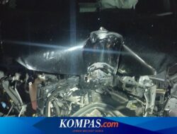 2 Minibus Adu Banteng di Banyuwangi, 12 Orang Luka-luka