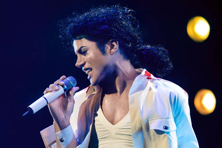 tambah-waktu-syuting,-film-biopik-michael-jackson-akan-menjadi-dua-bagian-–-times-banyuwangi