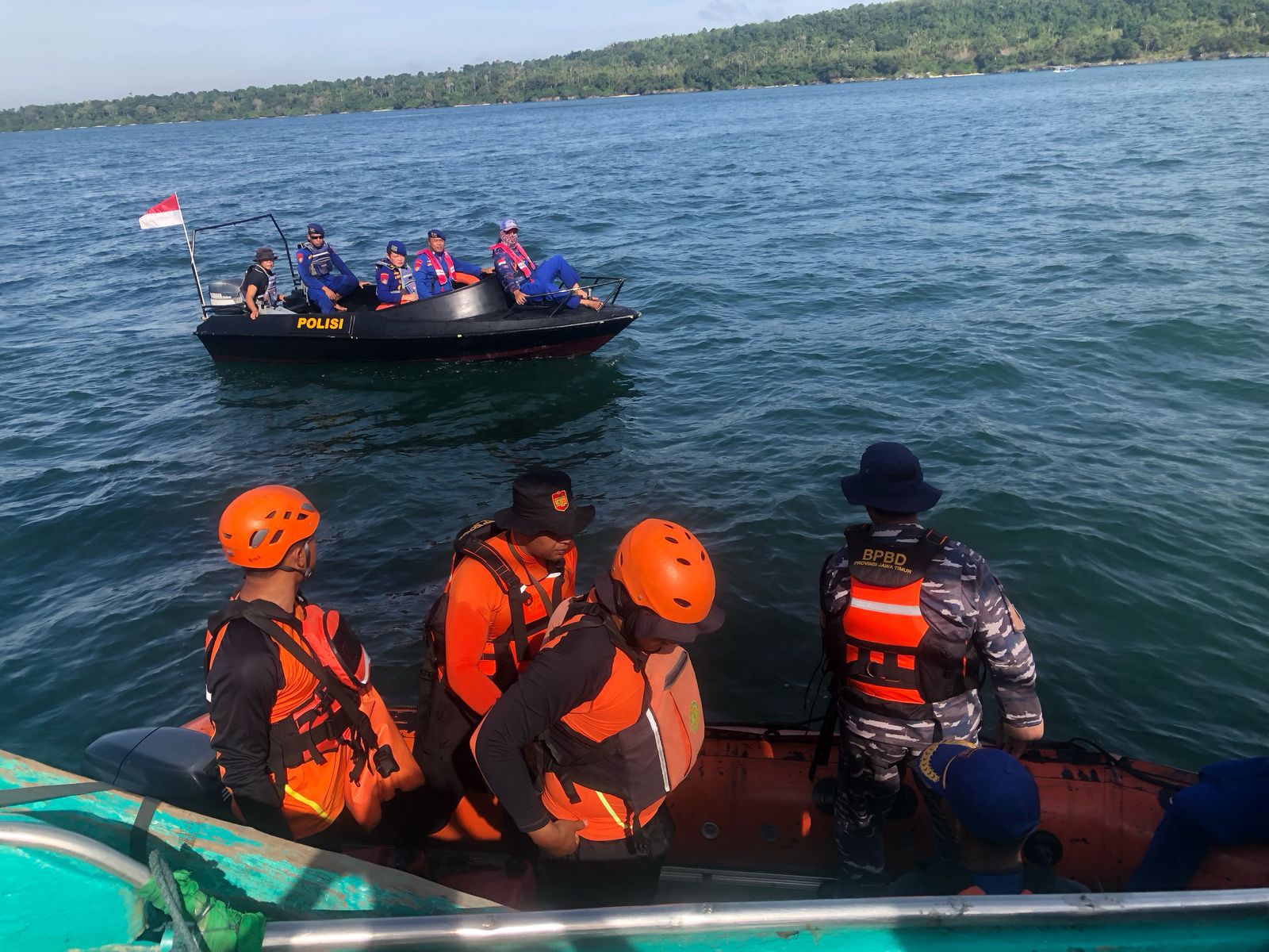 pencarian-abk-hilang-masuki-hari-ketiga,-penyelaman-di-bangkai-kapal-belum-temukan-hasil