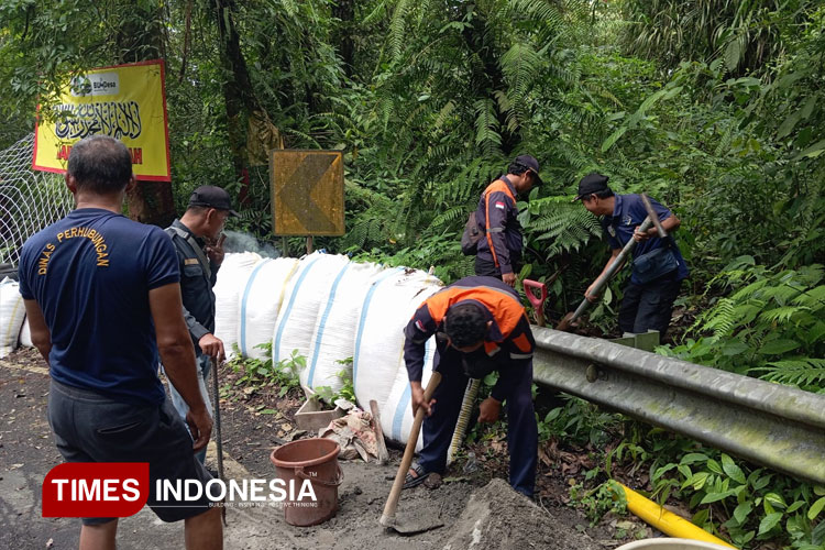 jelang-long-weekend,-banyuwangi-tambah-pengamanan-di-jalur-twa-ijen-–-times-banyuwangi