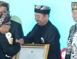 Konsisten Jaga Bahasa Osing, Banyuwangi Diganjar Penghargaan dari Dikdasmen RI