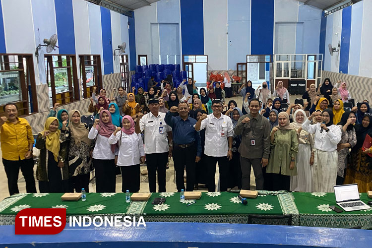 bakesbangpol-banyuwangi-ajak-emak-emak-lawan-pinjol-ilegal-–-times-banyuwangi