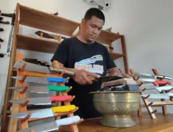 Berkah Hari Raya Idul Adha, Jasa Asah Pisau di Banyuwangi Panen Permintaan
