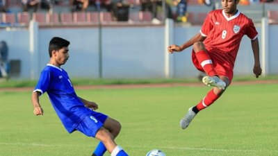 mimpi-bermain-bola,-artinya-apa?