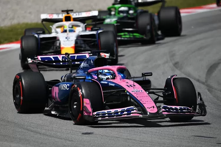 gasly-selamatkan-alpine-di-f1-spanyol,-colapinto-masih-jauh-dari-zona-poin