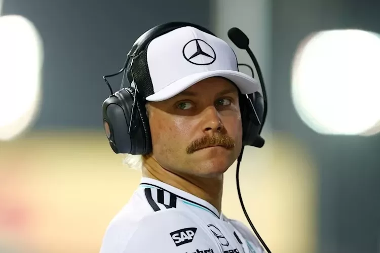valtteri-bottas-tegaskan-belum-selesai-di-f1,-bidik-kembali-ke-grid-pada-musim-2026