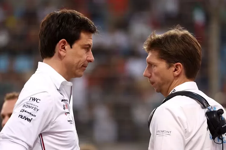inspirasi-gaya-kepemimpinan-di-f1,-pengaruh-toto-wolff-terhadap-james-vowles-dan-andy-cowell