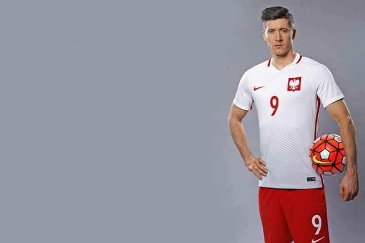 berseteru-dengan-pelatih,-lewandowski-mundur-dari-timnas-polandia-–-times-banyuwangi