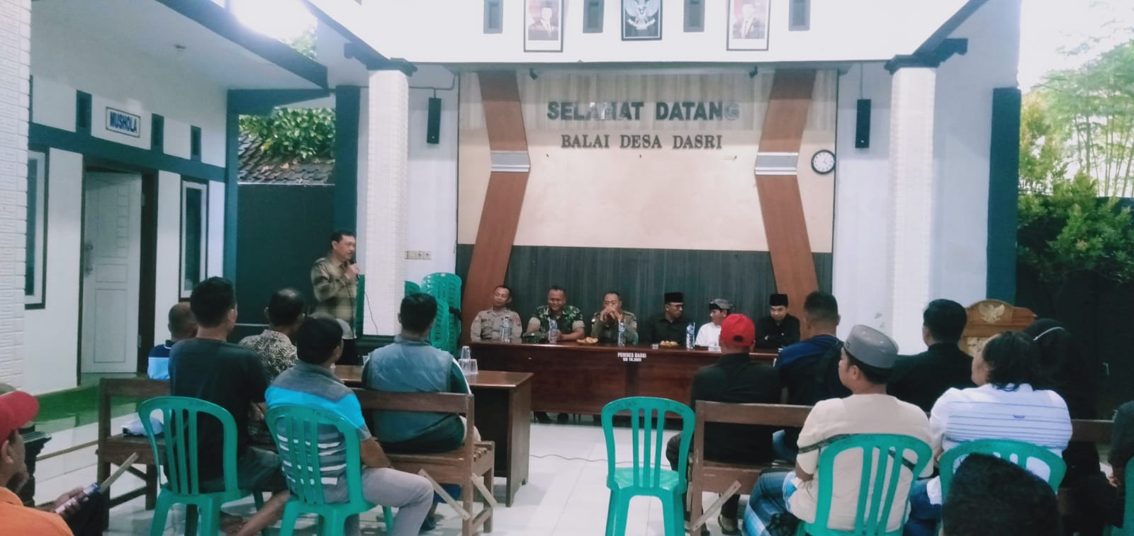 meski-sempat-ditegur,-limbah-kotoran-sapi-masih-dibuang-sembarangan,-warga-minta-mediasi