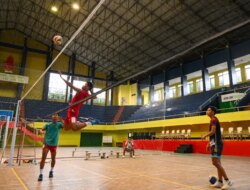 Dimulai Hari Ini, 32 Tim Bola Voli U-17 Berburu Piala Kapolresta Banyuwangi!