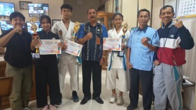 keisya-karindra,-rasya-albani,-celine-ganda-dan-farach-ryandra-sukses-antarkan-smagi-taruna-bangsa-menjadi-juara-umum-di-o2sn-sma/smk-se-banyuwangi