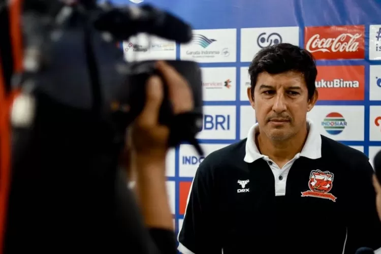 liga-1-2025-2026:-madura-united-masih-percaya-alfredo-vera,-ini-catatan-kinerjanya!