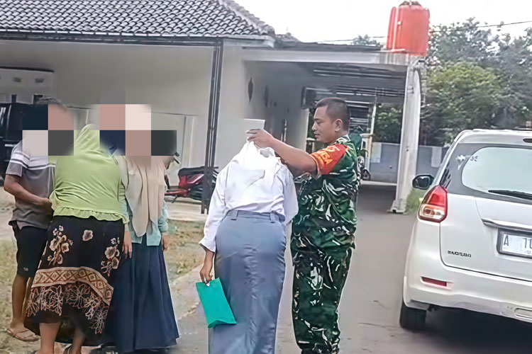 membawa-‘siska’-pulang-lewat-barak,-jalan-senyap-seorang-siswi-di-majalengka-–-times-banyuwangi