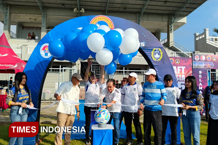 jaring-bibit-pesepakbola,-ajang-seaft-indonesia-2025-di-banyuwangi-dimulai-–-times-banyuwangi