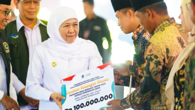 perkuat-perlindungan-sosial,-gubernur-khofifah-salurkan-rp6,37-miliar-dipamekasan-–-times-banyuwangi
