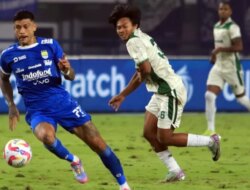 Cara Unik Persib Bandung Perkenalkan Pemain Barunya, Gunakan Mural di Bak Truk hingga Keliling Kota