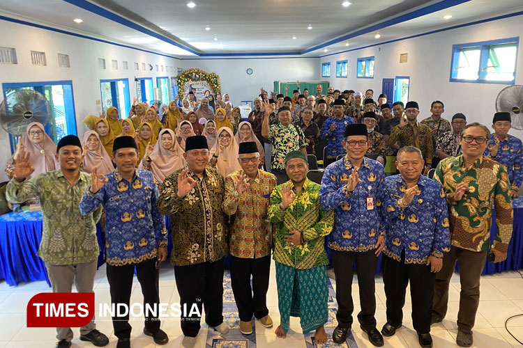 bakesbangpol-banyuwangi-libatkan-pesantren-dan-ormas-keagamaan-untuk-kemajuan-daerah-–-times-banyuwangi