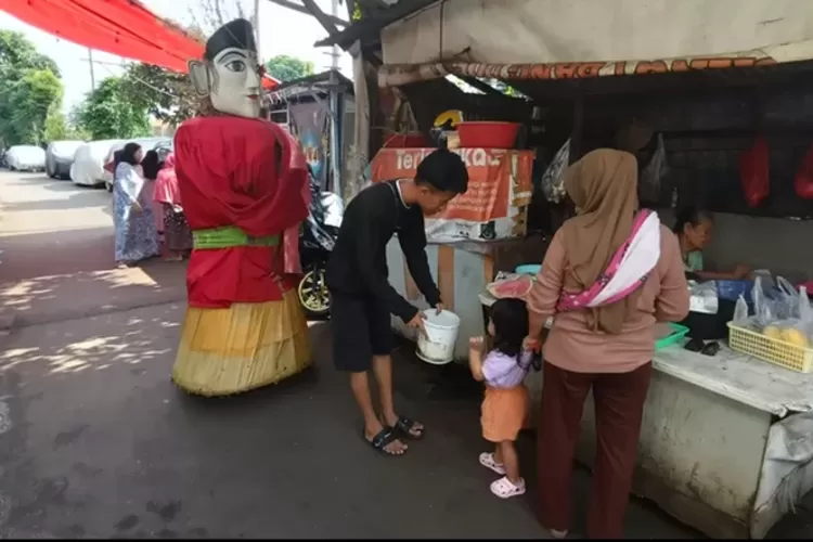 pemprov-jakarta-siapkan-aturan-tegas,-larang-ondel-ondel-untuk-mengamen!