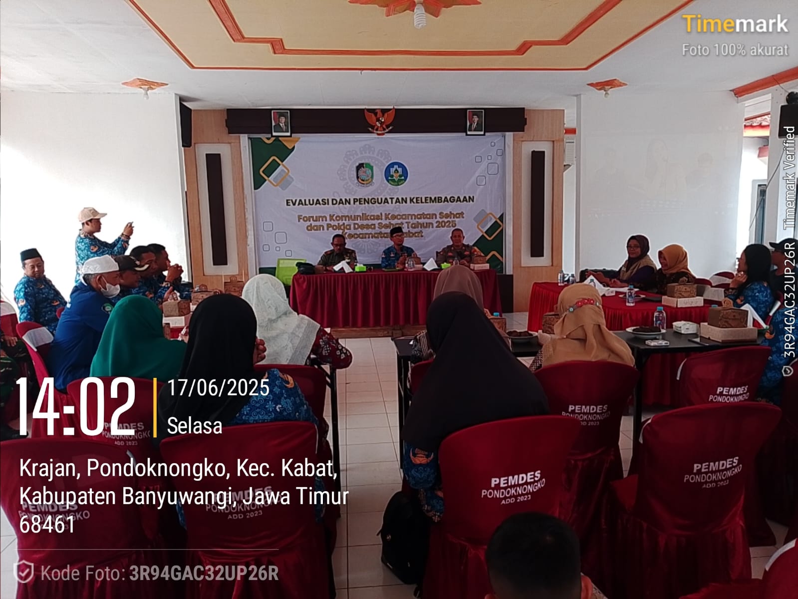 camat-rogojampi-dan-kabat-dukung-trophy-wistara-diraih-banyuwangi-sebagai-kabupaten-sehat