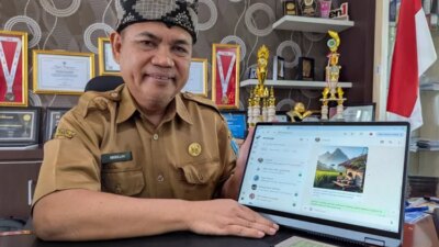 ganesha-rav:-robot-asisten-virtual-untuk-akselerasi-pembelajaran-berkualitas-dengan-ai-di-sman-1-glagah
