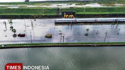 banjir-di-porong-lumpuhkan-jalur-sidoarjo-malang-–-times-banyuwangi