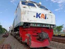 Detik-Detik Truk Temper Kereta Api Ambarawa Ekspres di Lamongan, Begini Kronologinya!