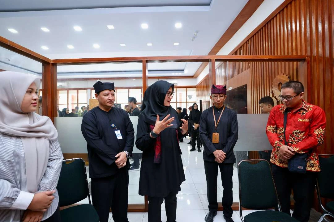 gerakan-banyuwangi-melayani-resmi-diluncurkan,-hadirkan-layanan-publik-lebih-cepat-dan-efisien