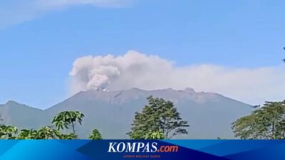 gunung-raung-erupsi,-bupati-banyuwangi-minta-masyarakat-tetap-tenang