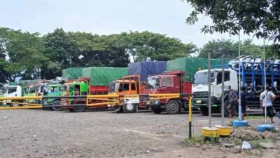 mogok-sopir-truk-odol,-pelabuhan-ketapang-sepi!-tapi-kenapa-tanjung-wangi-tetap-ramai?