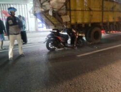 Cium Pantat Truk Pengendara Honda Scopy Dijahit Dahi Matanya