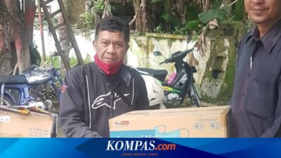 gunung-raung-erupsi,-bpbd-banyuwangi-bagikan-5.000-masker
