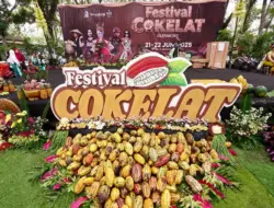 Menikmati Produk Cokelat Terbaik Dalam Festival Cokelat Banyuwangi