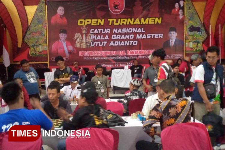 turnamen-catur-nasional-piala-grand-master-utut-adianto-di-banjarnegara-diramaikan-200-peserta-–-times-banyuwangi