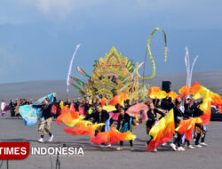 Kala Lautan Pasir Jadi Panggung Megah Eksotika Bromo 2025 – TIMES Banyuwangi