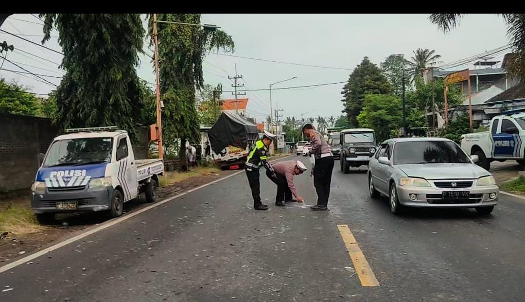 kecelakaan-beruntun-libatkan-truk-isuzu,-toyota-hiace-dan-honda-vario-di-ketapang-banyuwangi