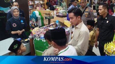 gibran-traktir-alat-tulis-gratis-untuk-100-anak-di-banyuwangi