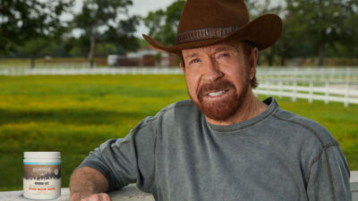 suhu-film-aksi-chuck-norris-comeback!-–-times-banyuwangi
