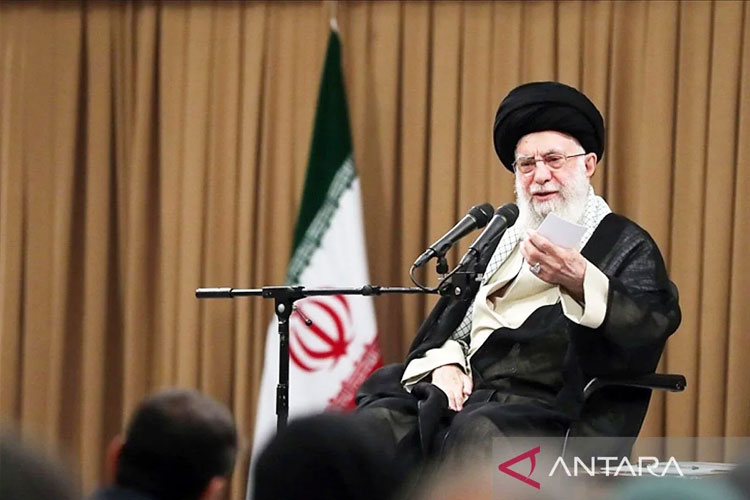 iran-minta-dukungan-lebih-dari-rusia-usai-serangan-militer-as-–-times-banyuwangi